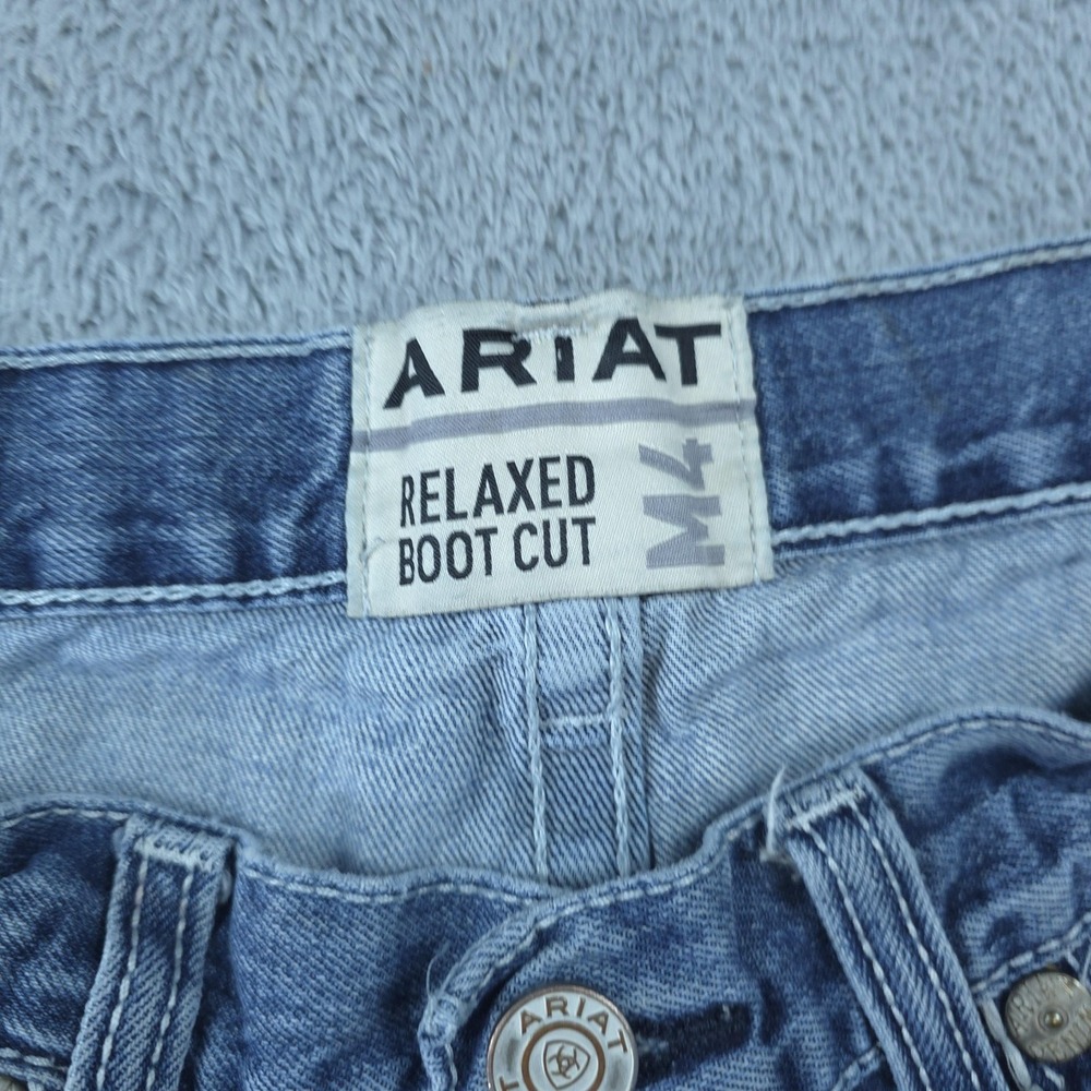 Ariat M4 Coltrane Jeans Mens 32x32 Light Blue Wash Bootcut Distressed - Picture 5 of 16